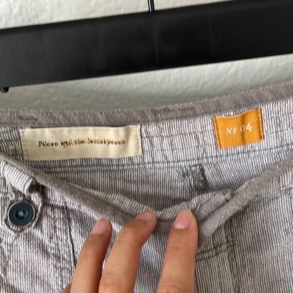 Pilcro and the Letter Press Linen Grey Shorts 0042 - Picture 4 of 8